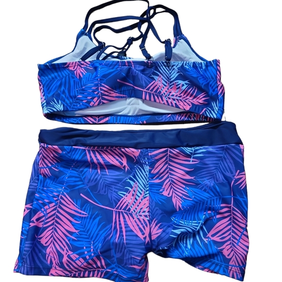 Bathing suit - Picture 3 of 5